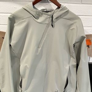 Mountain Hardware women’s jacket